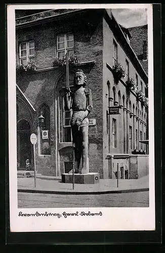 AK Brandenburg / Havel, Roland-Statue am Polizei-Revier