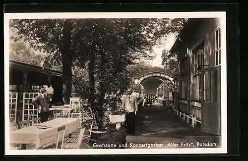 AK Potsdam, Gaststätte und Konzertgarten Alter Fritz, Inh.: Paul Bosek, Terrasse