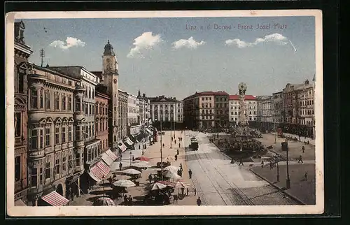 AK Linz a. d. Donau, Franz Josef Platz mit Strassenbahn