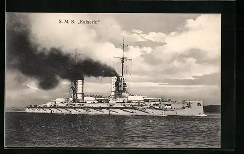 AK Kriegsschiff SMS Kaiserin in See stechend