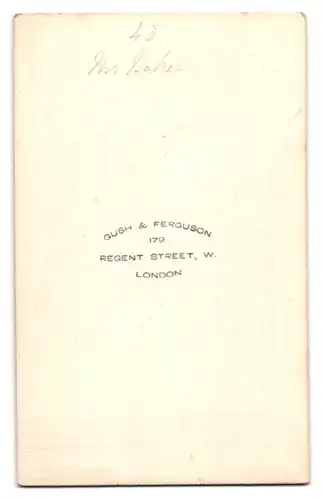 Fotografie Gush & Ferguson, London, 179 Regent Street, Herr mit Spitzbart