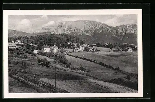 AK Klobenstein am Ritten, Ortsansicht vor den Dolomiten