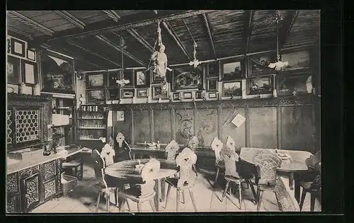 AK Bozen, getäfelter Innenraum des Batzenhäusl