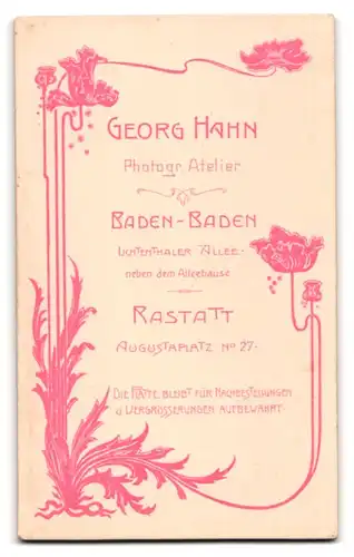 Fotografie Georg Hahn, Baden-Baden, Rastatt, Augustaplatz 27, Junge Dame in hübscher Kleidung