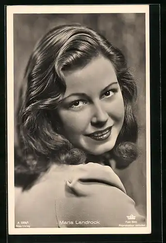 AK Schauspielerin Maria Landrock mit Bluse und offenem Haar