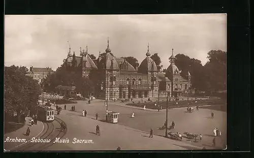 AK Arnhem, Gebouw Musis Sacrum, Strassenbahn