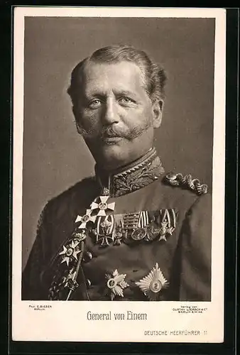 AK General von Einem in reich dekorierter Uniform