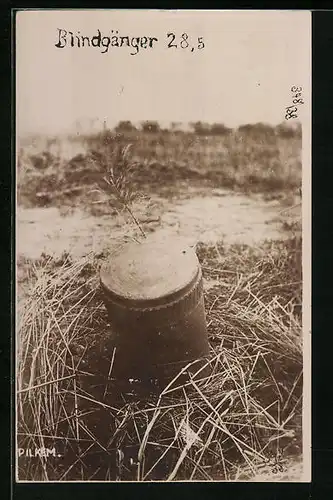 AK Blindgänger des Kalibers 28,5 steckt im Grund