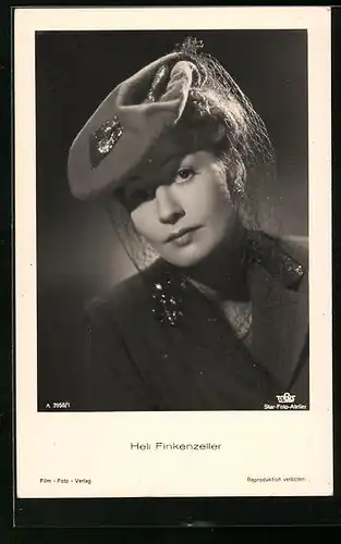 AK Schauspielerin Heli Finkenzeller mit dunklem Hut und Schleier