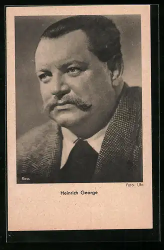 AK Schauspieler Heinrich George in Denkerpose