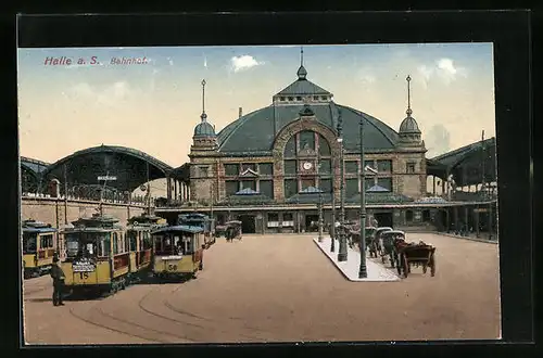 AK Halle a. S., Bahnhof mit Strassenbahn und Kutschen