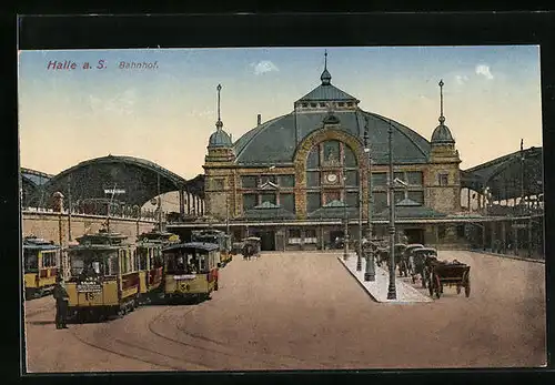 AK Halle a. S., Bahnhof mit Strassenbahn und Kutschen