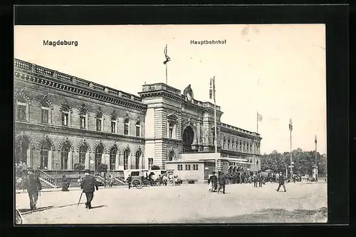 AK Magdeburg, Hauptbahnhof mit Fussgängern