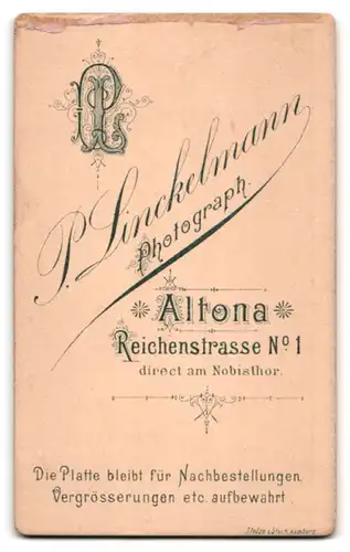 Fotografie P. Linckelmann, Altona, Reichenstrasse 1, Herr mit Oberlippenbart und dünnem Haar