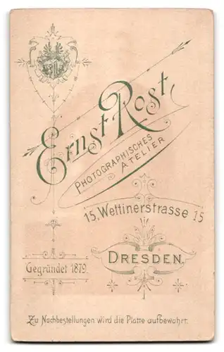 Fotografie Ernst Rost, Dresden, Wettinerstr. 15, Bürgerlicher Herr mit Zwicker und Schnauzbart