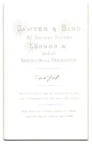 Fotografie Sawyer & Bird, London-W., 87, Regent Street, Bürgerlicher Herr mit grauem Bart