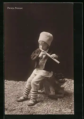 AK Printul Nicolae von Rumänien als kleiner Junge mit Flöte