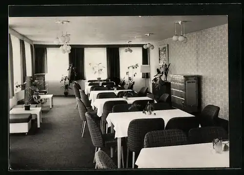 AK Gross Labenz /Sternberg, Klubraum im FDGB-Ferienheim