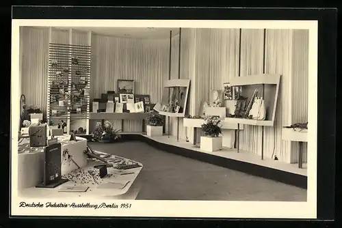 AK Berlin, Deutsche Industrie-Ausstellung 1951 - Haus Österreich