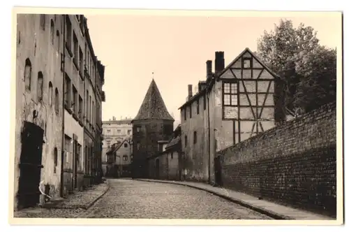 12 Fotografien Foto-Apel, Meissen, Ansicht Meissen, Blick über die Stadt, Kirche, Stadttor, Strassenansichten u.a.