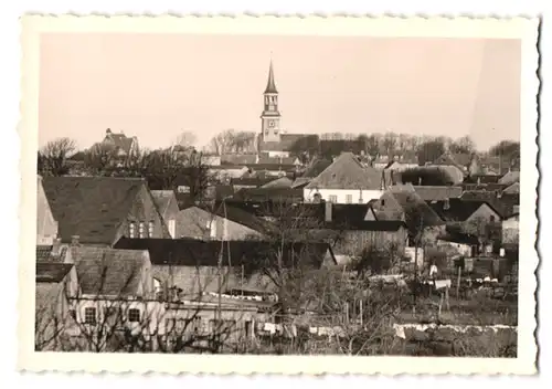 16 Fotografien unbekannter Fotograf, Ansicht Lunden, Ortsansichten, Strassenansichten, Gehöft, Eisenbahn am Ortsrand