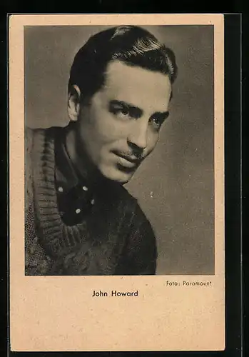 AK Schauspieler John Howard im Pullover