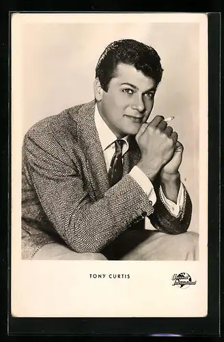 AK Schauspieler Tony Curtis lächelt