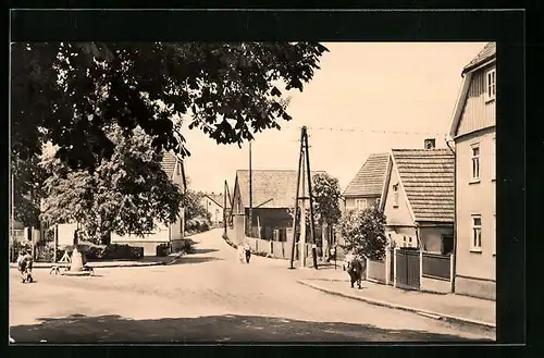 AK Crawinkel /Kr. Arnstadt, Ernst-Thälmann-Platz