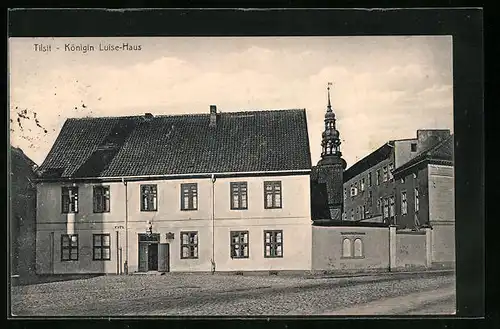 AK Tilsit, Strasse am Königin-Luise-Haus