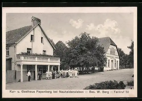 AK Neuhaldensleben, Kur- und Gasthaus Papenberg mit Personal
