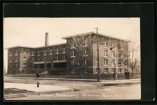 Foto-AK Stevens Point, WI, Normal School Dormitory