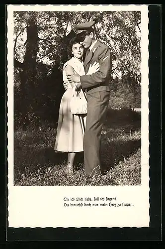 AK Soldat der Bundeswehr mit junger Frau, Ob ich Dich liebe...