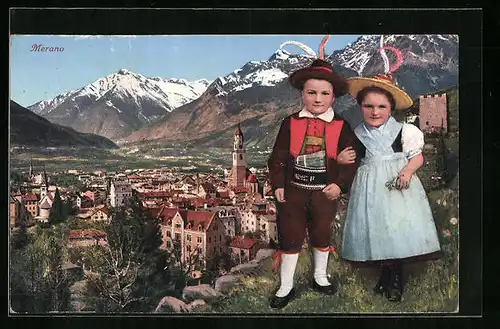 AK Merano, Panorama, Kinder in Trachten