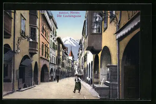 AK Meran, Laubengasse mit Brunnen