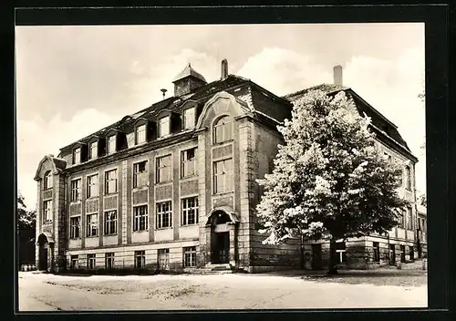 AK Schafstädt /Merseburg, Gebäudeansicht der Polytechnischen Oberschule