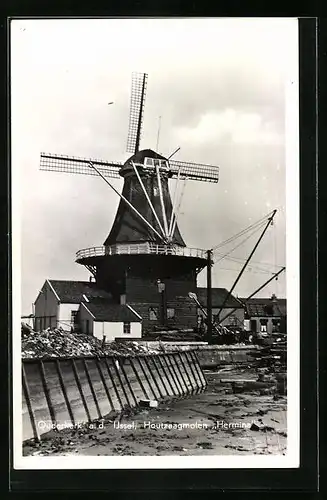 AK Ouderkerk a. d. Ijssel, Houtzaagmolen Hermina, an der Windmühle