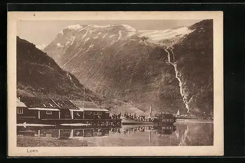 AK Loen, Schiffsanleger, Blick auf die Berge