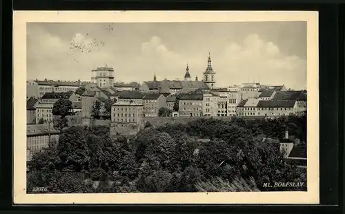 AK Mlada Boleslav, Blick über die Baumkronen auf die Stadt