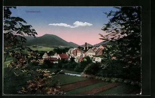 AK Vexaincourt, Ortstotale von den Feldern aus gesehen