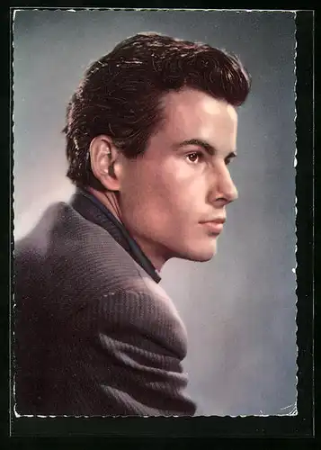 AK Schauspieler Horst Buchholz charmant im Jackett