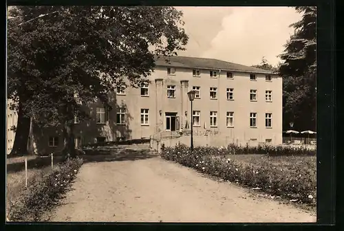 AK Lanz /Kr. Ludwigslust, FDGB-Erholungsheim Alfred Schulze in Gadow
