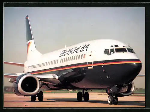 AK Flugzeug Boeing 737-300 der Deutsche BA vor dem Start