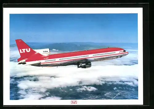 AK Flugzeug Tristar L-1011-1 von LTU über den Wolken