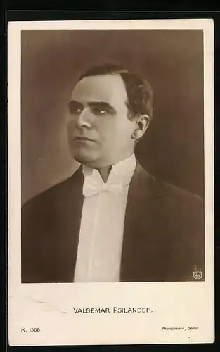 AK Schauspieler Waldemar Psilander mit nachdenklichem Blick porträtiert