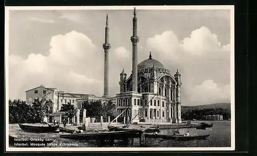 AK Istanbul, Mosquee Valide d`Ortakevy