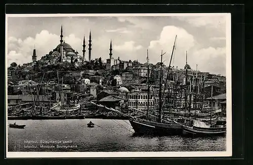 AK Istanbul, Mosquee Souleymanie, Schiffe im Hafen