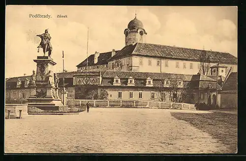 AK Podebrady, Zamek, Monument