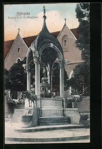 AK Kempten / Allgäu, Brunnen b. d. St. Maugkirche