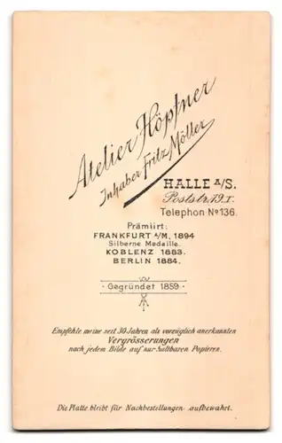 Fotografie Atelier Höpfner, Halle a. S., Poststr. 19, Portrait junges Paar, Herr mit Brille