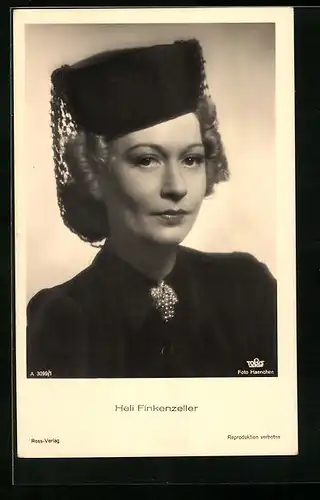AK Schauspielerin Heli Finkenzeller mit elegantem Hut